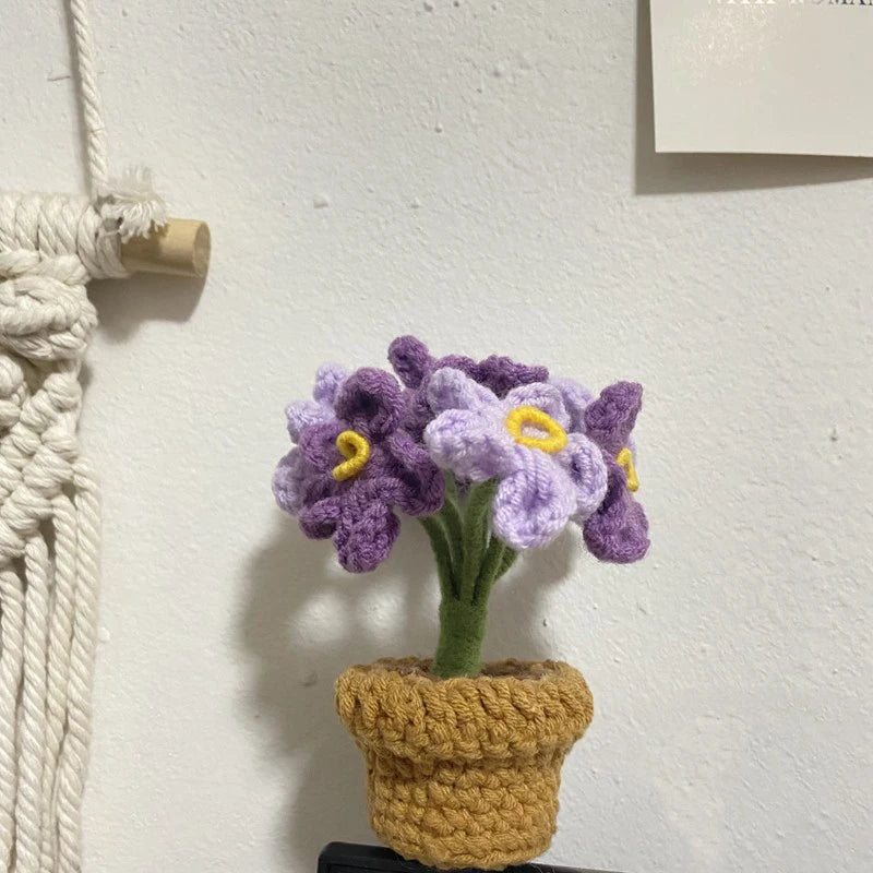 1/2/4Pcs DIY Handwoven Mini Potted Flower Rose Office Desktop Ornamental Potted Plants Woolen Thread Finished Product Home Decor
