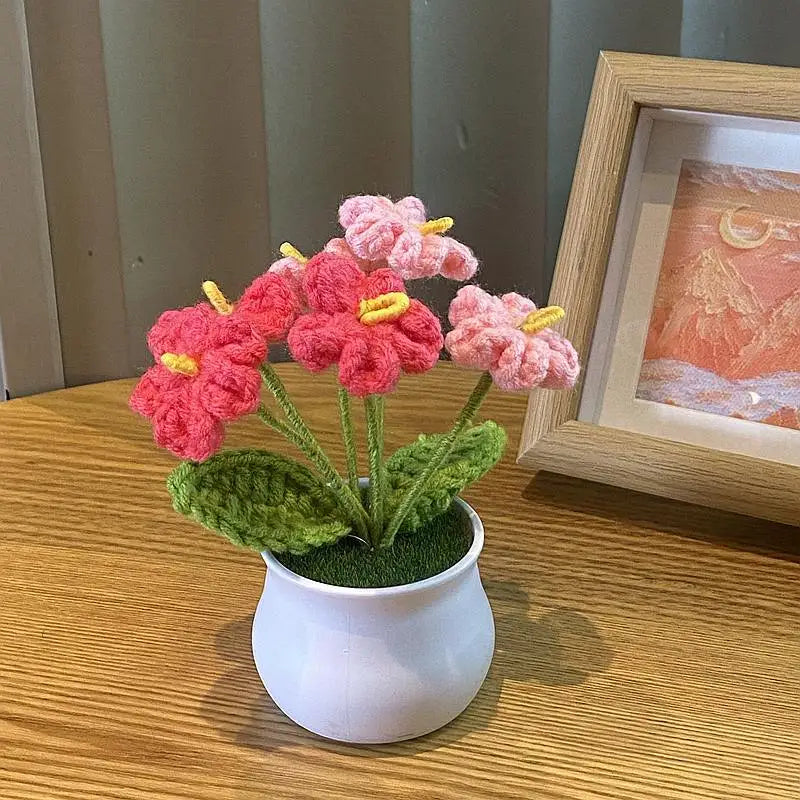 1/2/4Pcs DIY Handwoven Mini Potted Flower Rose Office Desktop Ornamental Potted Plants Woolen Thread Finished Product Home Decor